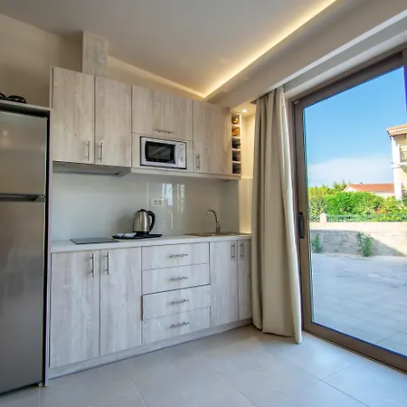 Paradise Apartments-2