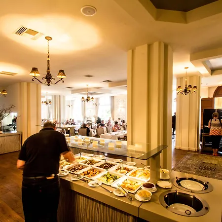 Mabely Grand Hotel-3