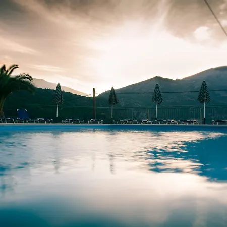Hotel Oceanis-2