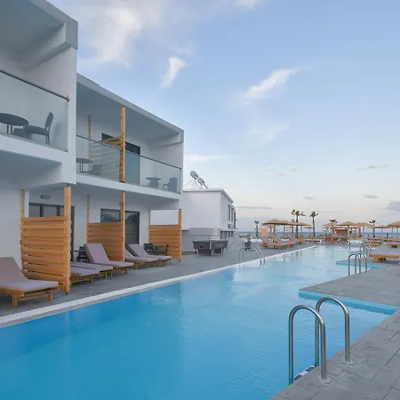 Evita Bay-2