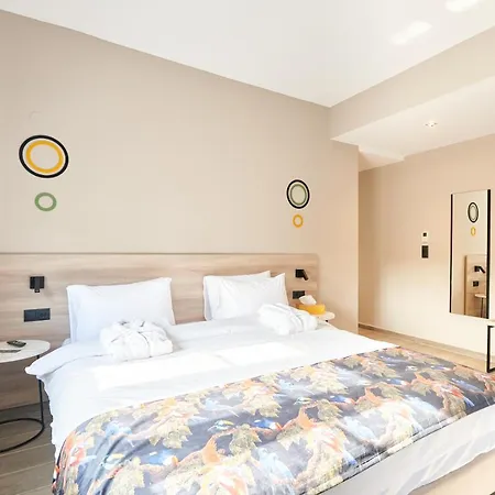 The Mavili Urban Stay-3