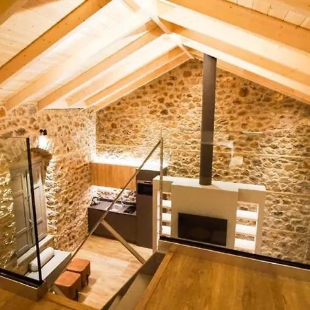 The One Arachova-3