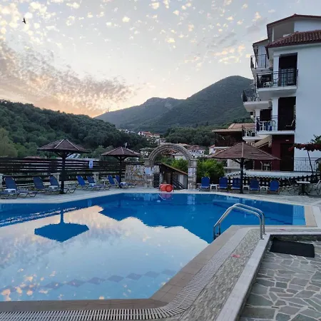 Irini Studios-3