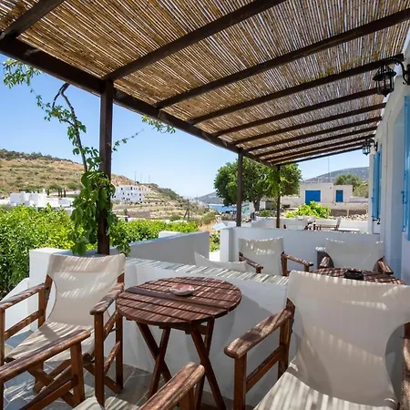Rita Rooms Sifnos-3