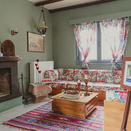 Country House-2