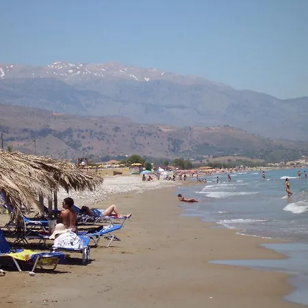Mari Beach-3