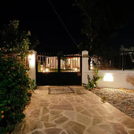 Elia Suites-3