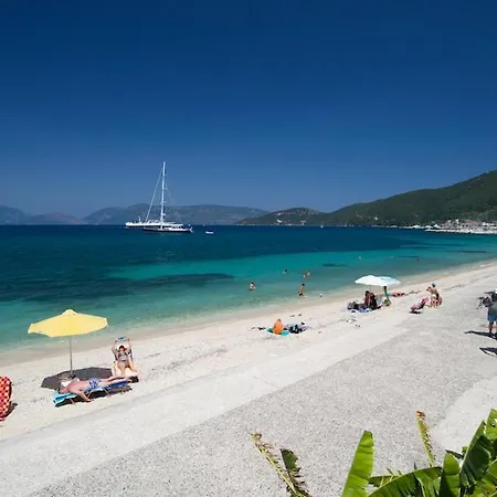 Happy Camp Mobile Homes In Camping Karavomilos Beach-2