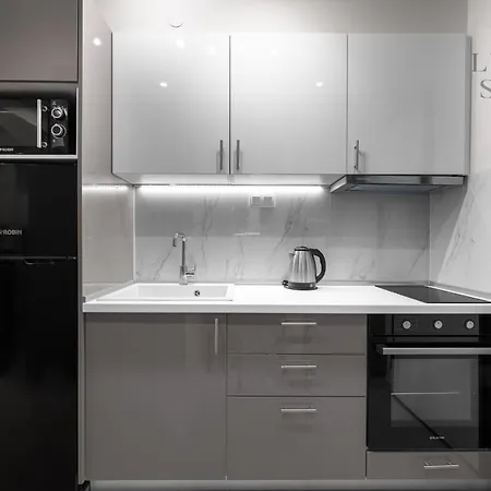 Westay Apartments #1, The Luxury Suites-2