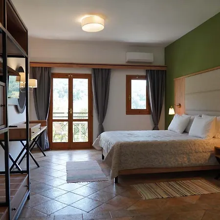Angelika Elegant Hotel-3