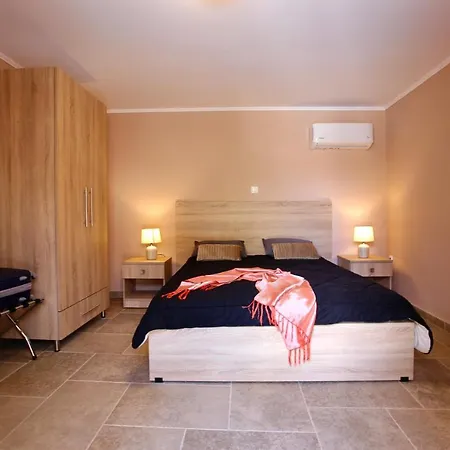 Gk Mediterranean Village - Airport Free Shuttle By Gk Hospitality Group-3