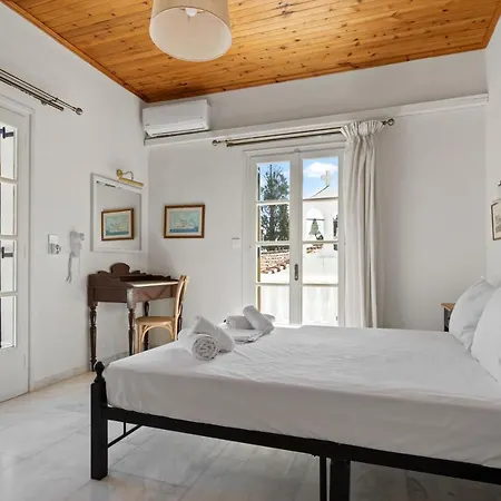 Villa Kalomira-2