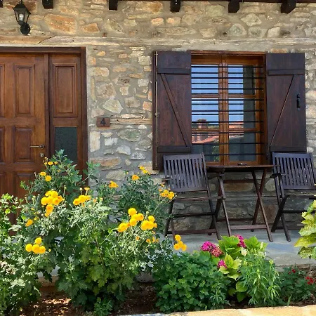 Melofegaro Guesthouse-3