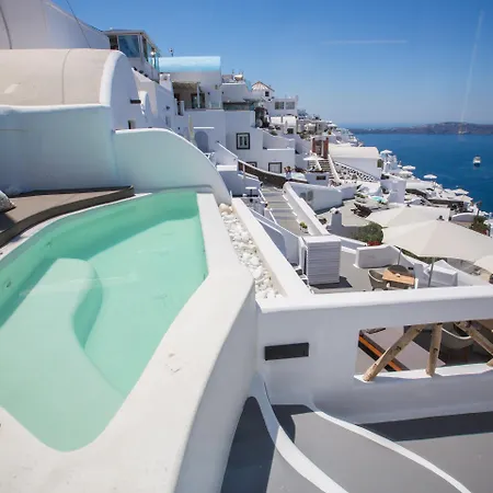 Chic Hotel Santorini-3