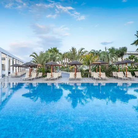 Blue Lagoon Resort-2
