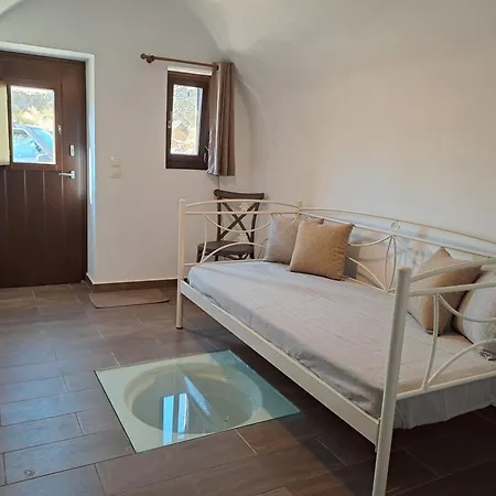 Old Village Apartments-2
