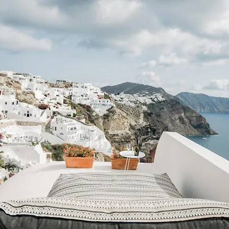 Chelidonia Luxury Suites-2