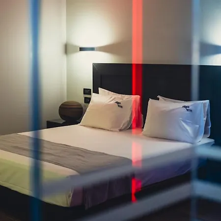 Pines Hotel (Adults Only)-3