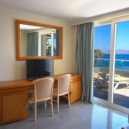 Bristol Sea View Apartments-3