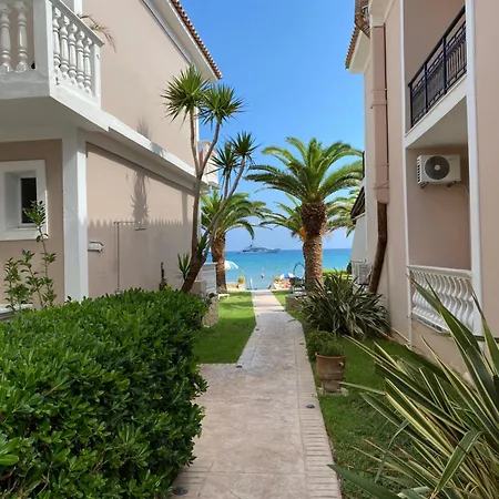 Roula Kotsonis Superior Apartment-2