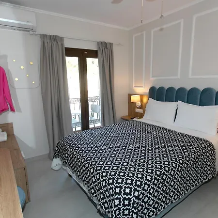 Paradise Hotel-3