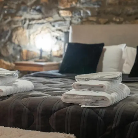 Kaimak Luxury Chalet-2