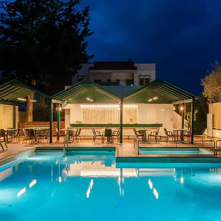 Paradise Hotel-Apartments-2