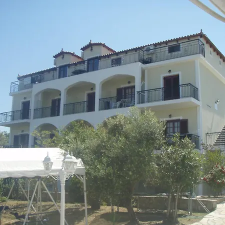 Seaview Apartments Tsilivi-2