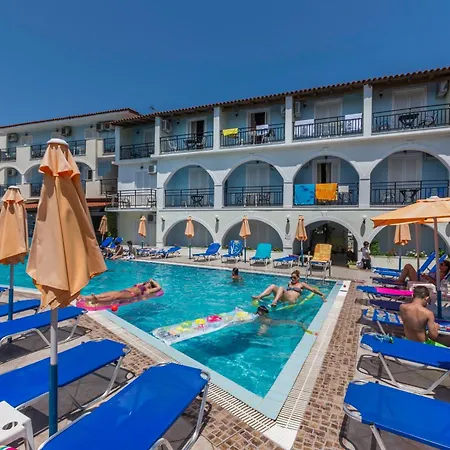 Vossos Hotel Apartments-3