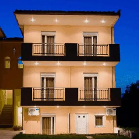 Decauville Hotel-2