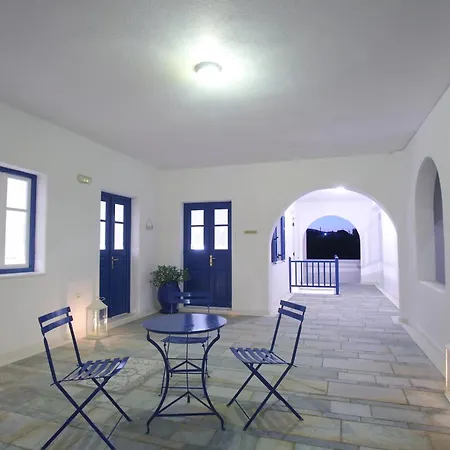 Paros Inn Seafront By Ghh-3