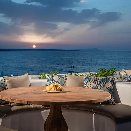 Parthenis Beach, Suites By The Sea-2