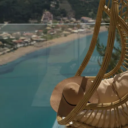 Zeus Throne Suites-2