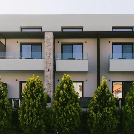 Lan-Go Sivota Luxury Living-3