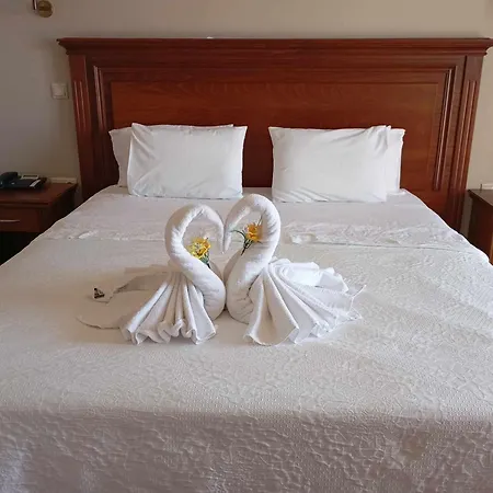 Siris Hotel-2