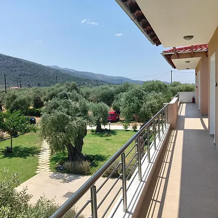 Anatoli Studios-3