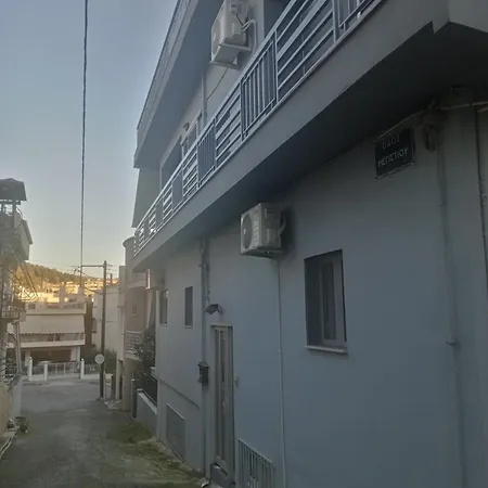 Studios-2