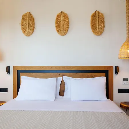 Kouros Blanc Resort & Suites-2