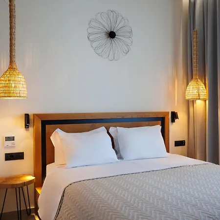 Kouros Blanc Resort & Suites-3
