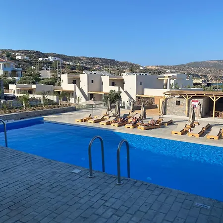 Helios Beach Hotel & Bungalows-2