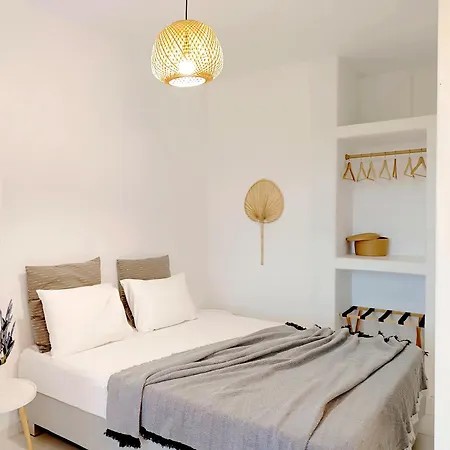 Apanema Paros-2
