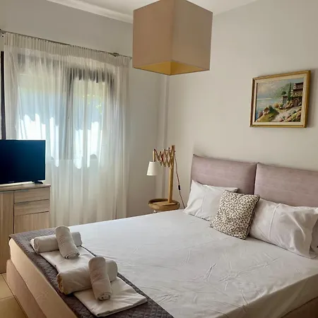 The Beach House - Apartments & Studios (Adults Only)-2