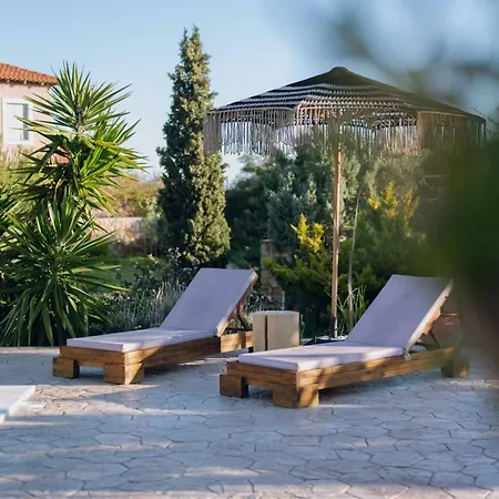 Seaside "Stone & Light Villa Ii" Close To Aegina City-3