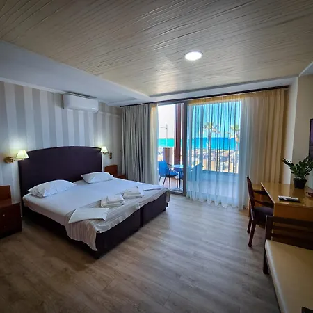Theo Beach Hotel Apartments-3