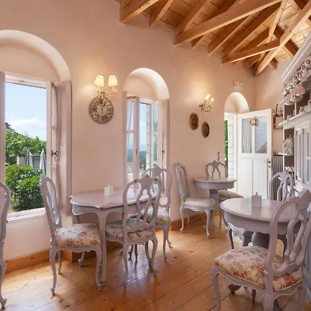 Amaryllis Boutique Guest House-3