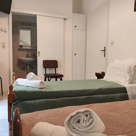 Niki Rooms-3