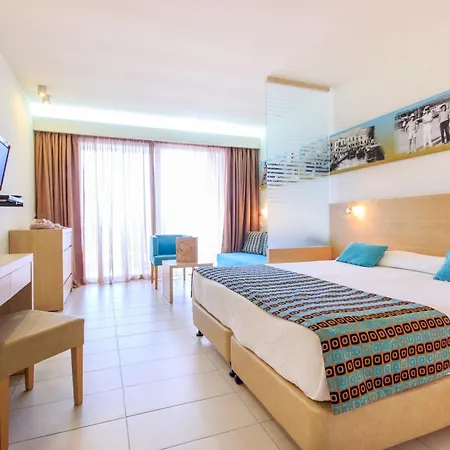 Alea Hotel & Suites-3