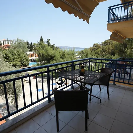 Rodon House Aparthotel-2