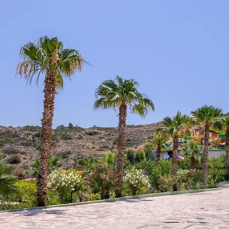 Aqua Sun Village-3
