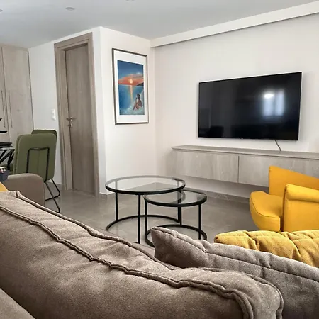Clio Luxury Apartments-3